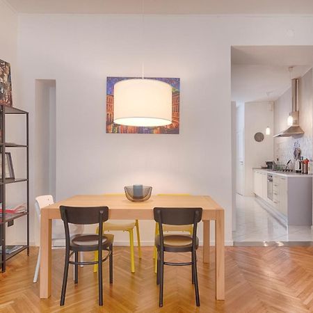 Mihaela Apartment - Charme Near The Station ترييستي المظهر الخارجي الصورة