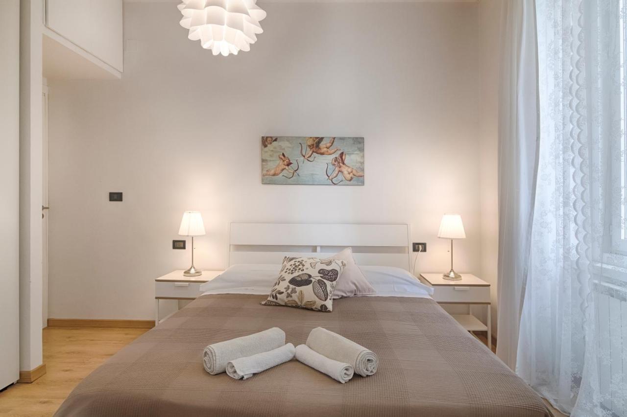 Mihaela Apartment - Charme Near The Station ترييستي المظهر الخارجي الصورة